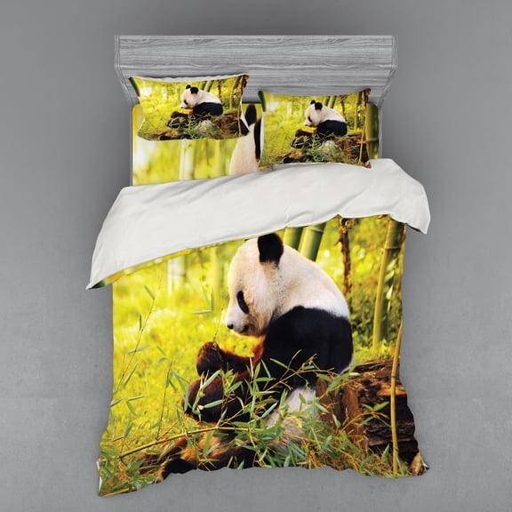 Ambesonne Animal Bedding Set 4 Pcs, Panda Sitting in Forest, Queen, Black Green
