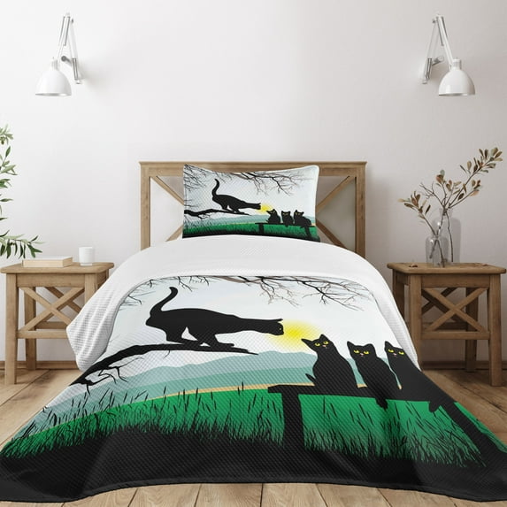 Ambesonne Animal Quilted Bedspread Set 2 Pcs, Mother Cat Kittens, Twin Size, Multicolor