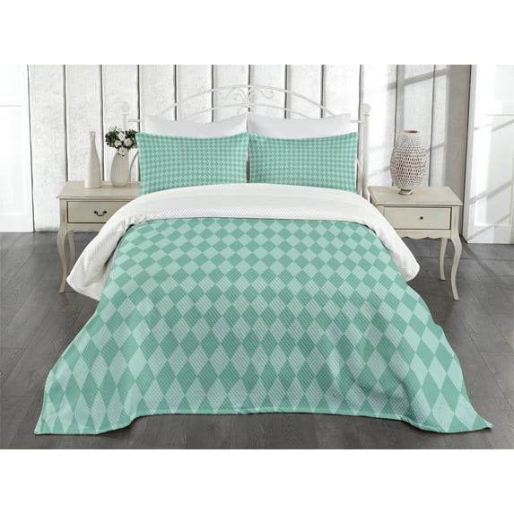 Ambesonne Aqua Quilted Bedspread Set 3 Pcs, Rectangular Geometric Tile, King Size, Turquoise and Pale Blue