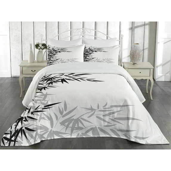 Ambesonne Asian Themed Quilted Coverlet 3 Pcs, Monochrome Art Leaves, King Size, White and Black