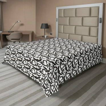 Ambesonne Autumn Flat Sheet, Scary Bats Time of the Year, King Size, Charcoal Grey and White