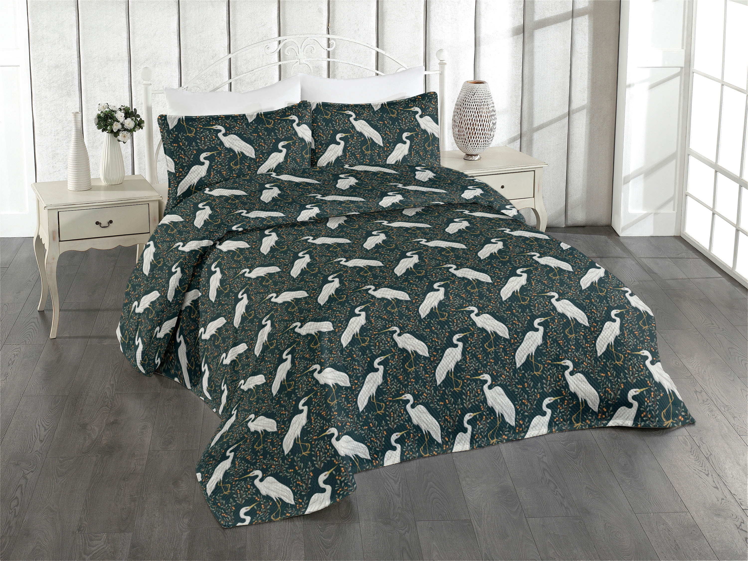 Ambesonne Bird Print Quilted Bedspread Set 3 Pcs, Nature Floral Branch