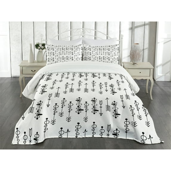Ambesonne Black White Quilted Bedspread Set 3 Pcs, Sketch Shape, King Size, Black and White