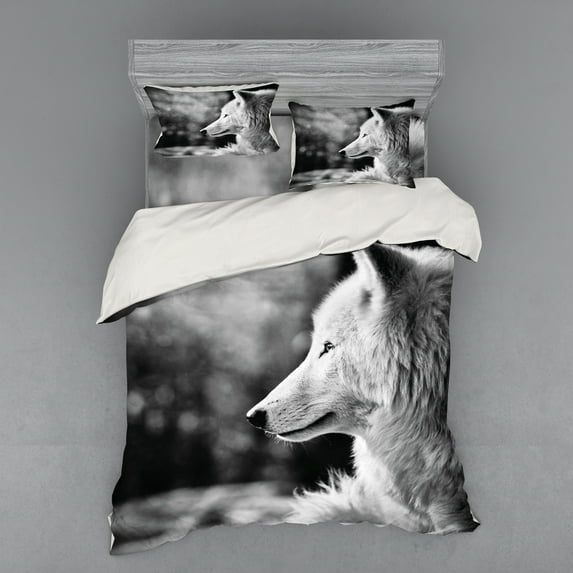 Ambesonne Black and White Bedding Set 4 Pcs, Wolf Portrait, Queen, Pale Grey