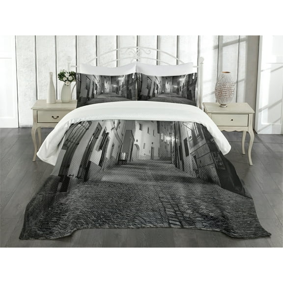 Ambesonne Black and White Quilted Bedspread Set 3 Pcs, Dark Alleyway, King Size, Black and White