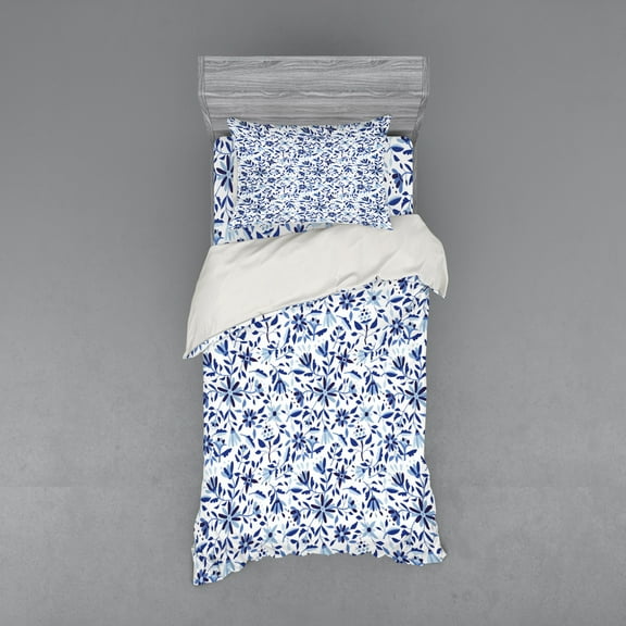 Ambesonne Blue Bedding Set 3 Pcs, Modern Flowers Leaves Buds, Twin XL, Pale Blue Navy Blue