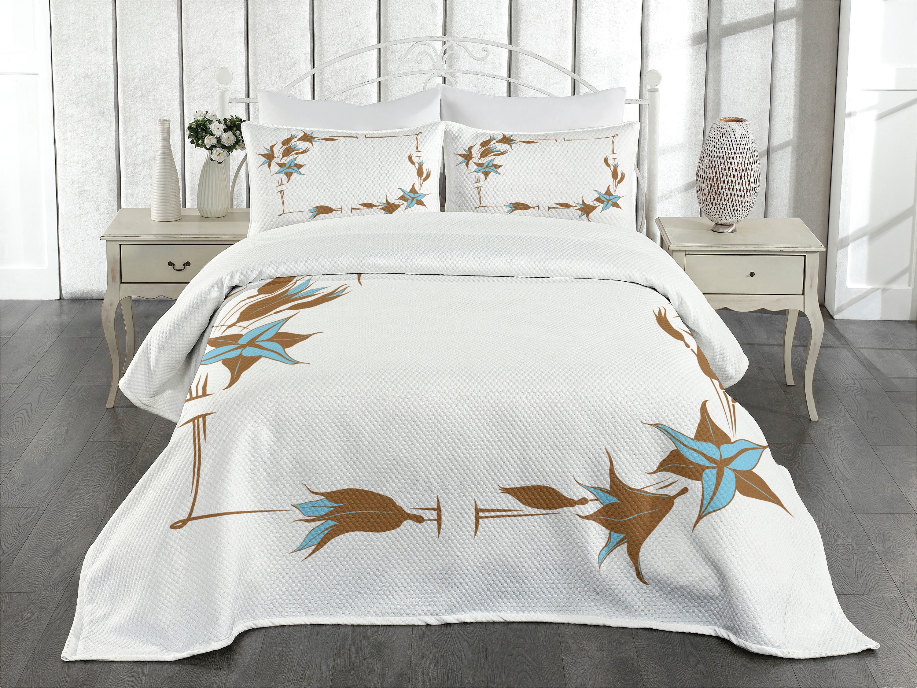 Blue Quilted Queen Bedspread Set with Pillow Shams
