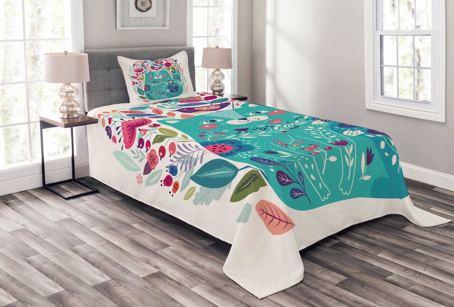 White Twin Quilted Bedspread Set with Colorful Cat Design