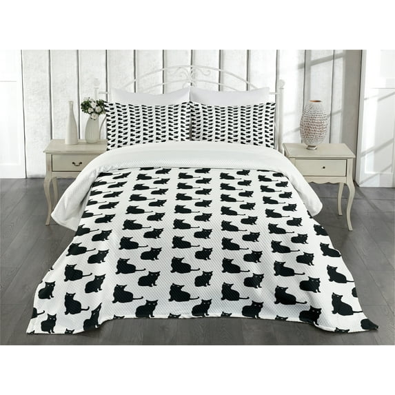 Ambesonne Cat Quilted Bedspread Set 3 Pcs, Playful Black Kittens, Queen Size, Black White