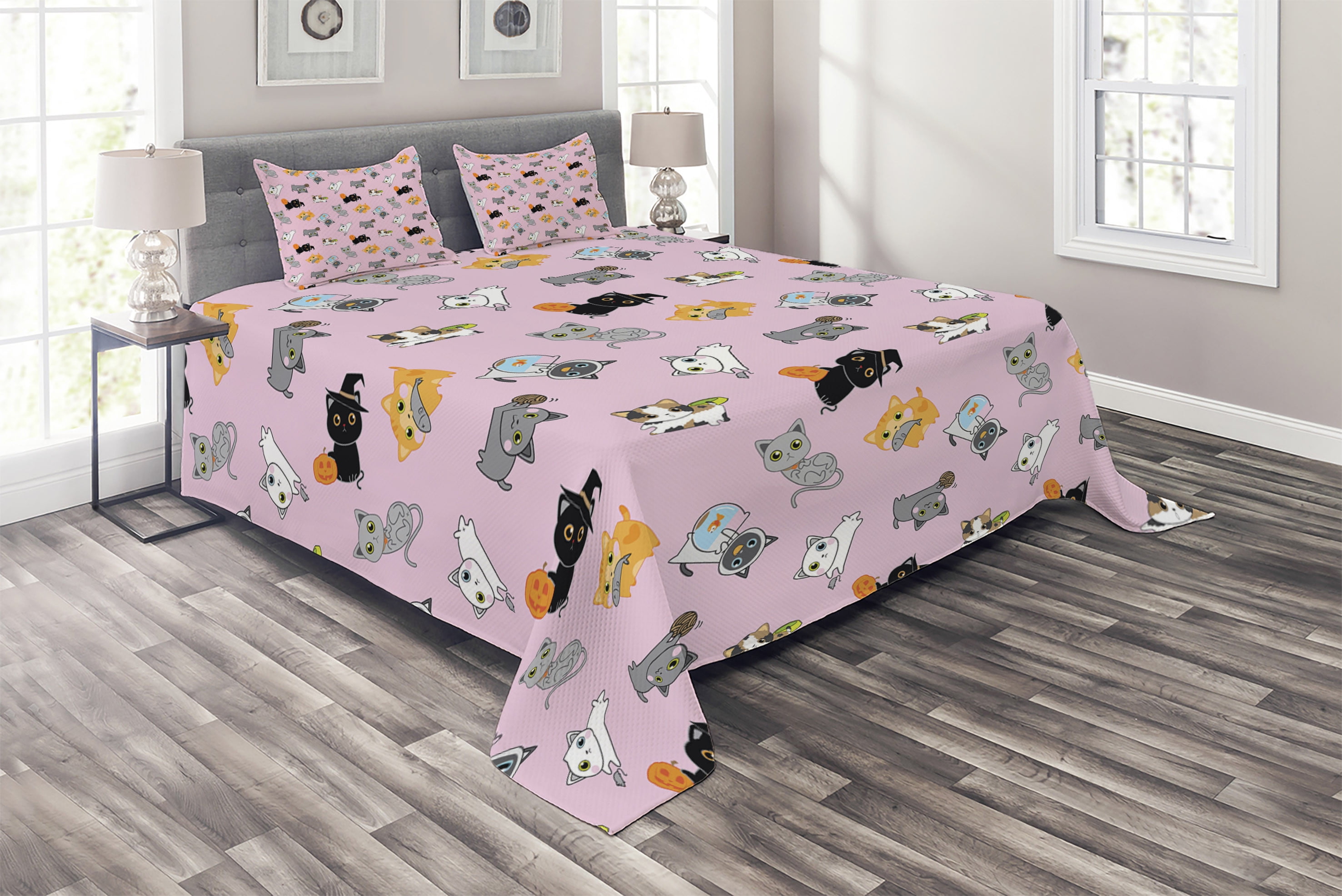 Queen Size Pink Cat Pattern Bedspread Set