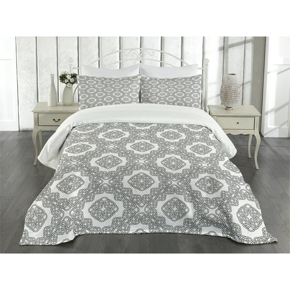 Ambesonne Celtic Quilted Coverlet 3 Pcs, Geometric Celtic Knots, King Size, Black White