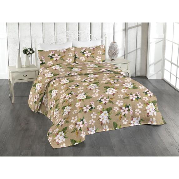 Ambesonne Cherry Blossom Quilted Bedspread Set 3 Pcs, Japanese Flowers Art, King, Forest Green Camel Rose