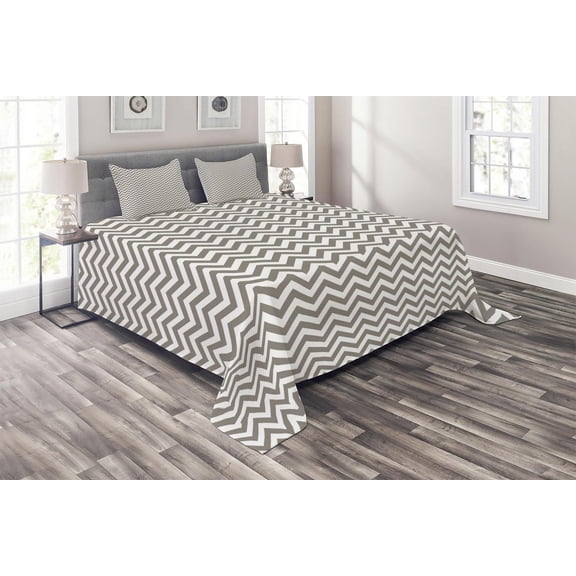 Ambesonne Chevron Quilted Coverlet 3 Pcs, Grey and White Zig Zag, Queen Size, Warm Taupe White