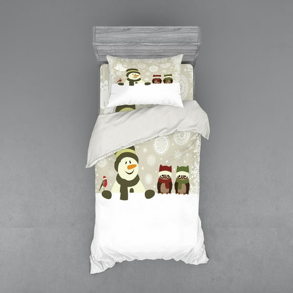 Ambesonne Christmas Bedding Set 3 Pcs, Snowflake Winter Day, Twin XL, Multicolor