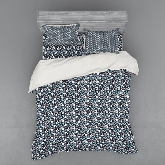 Ambesonne Christmas Bedding Set 4 Pcs, Snowflakes and Trees, Queen, Pale Blue Dark Blue