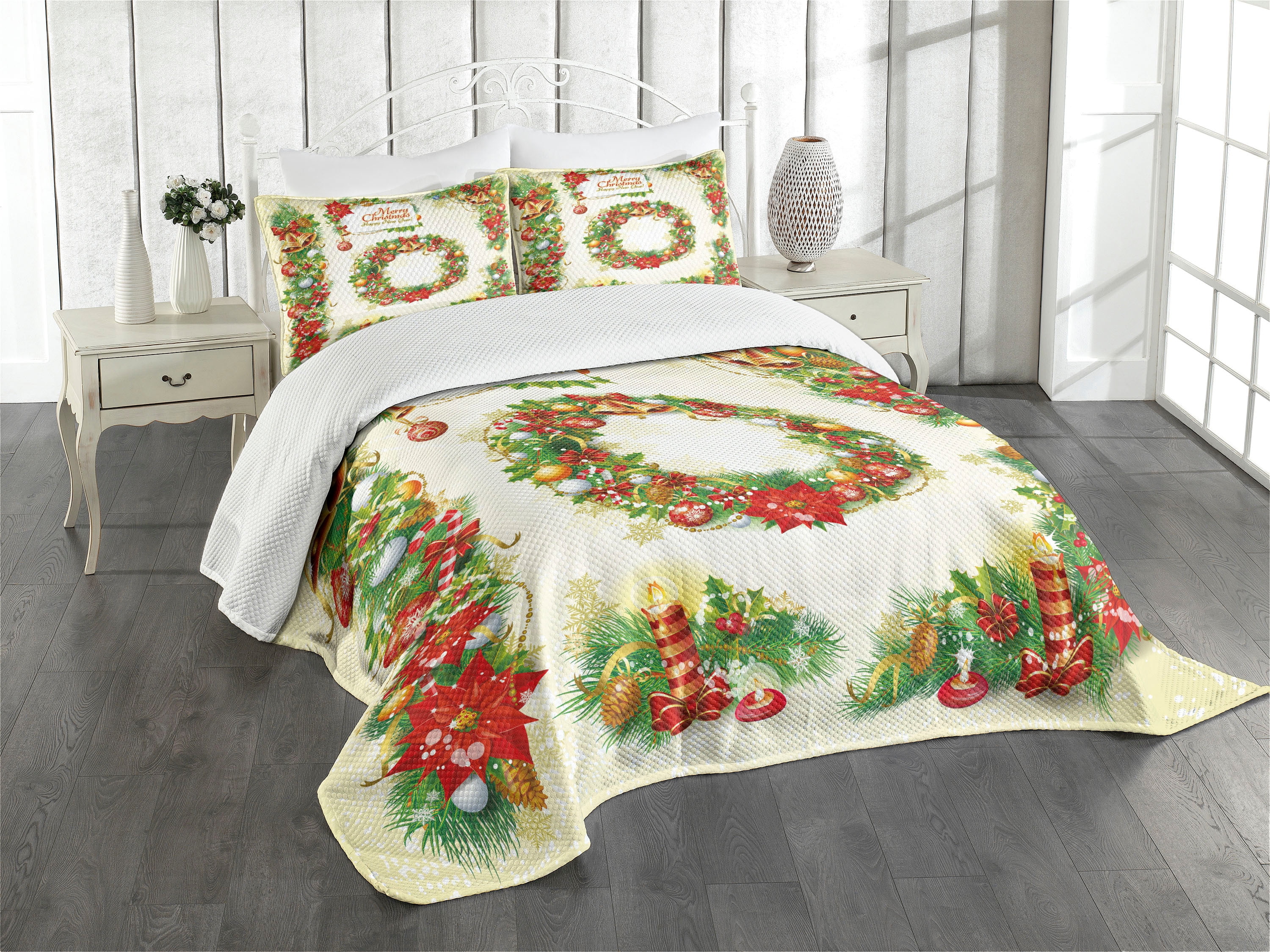 Twin White Polyester Christmas Bedspread Set