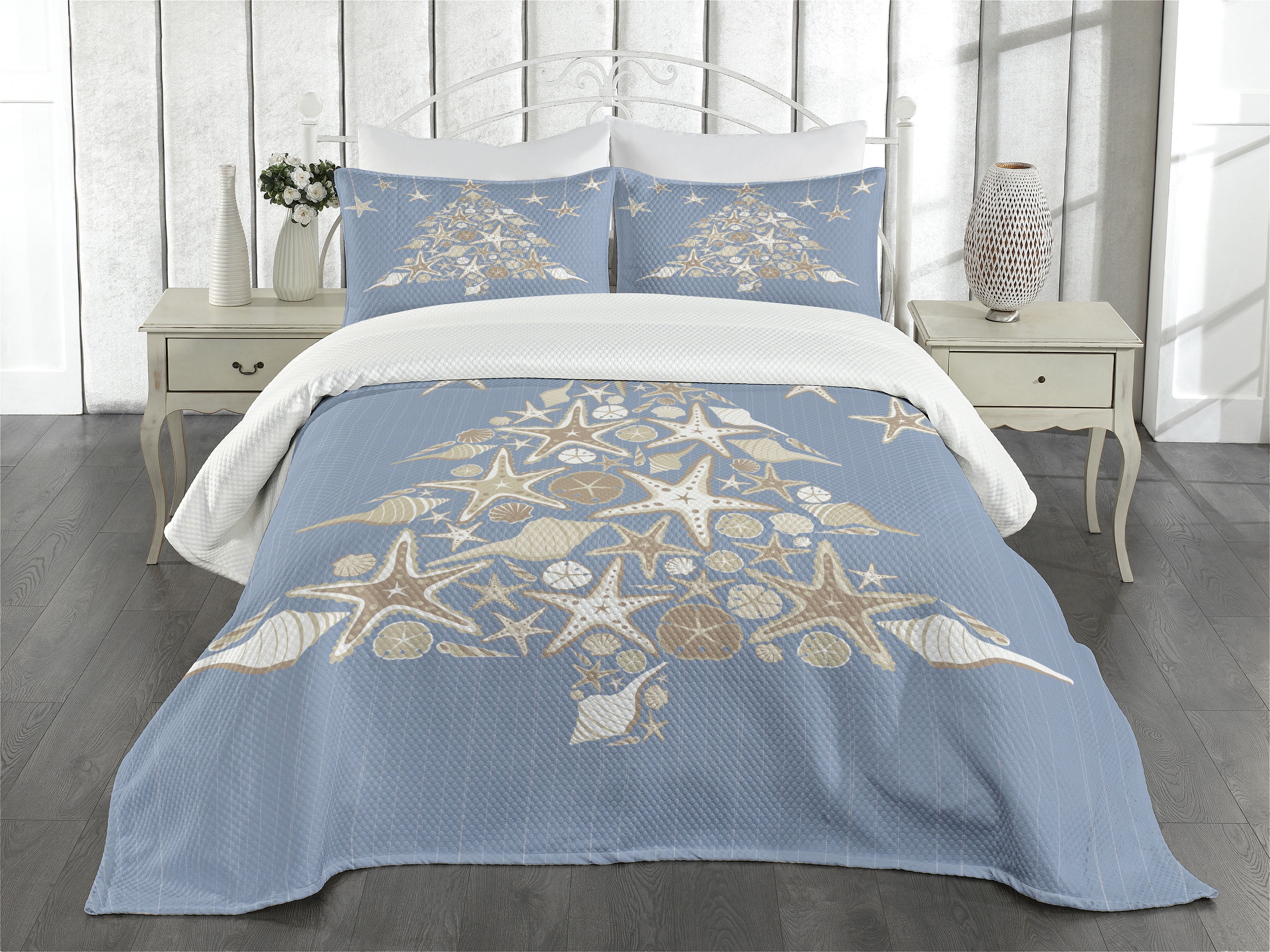 Queen Size White and Blue Polyester Nautical Bedspread Set