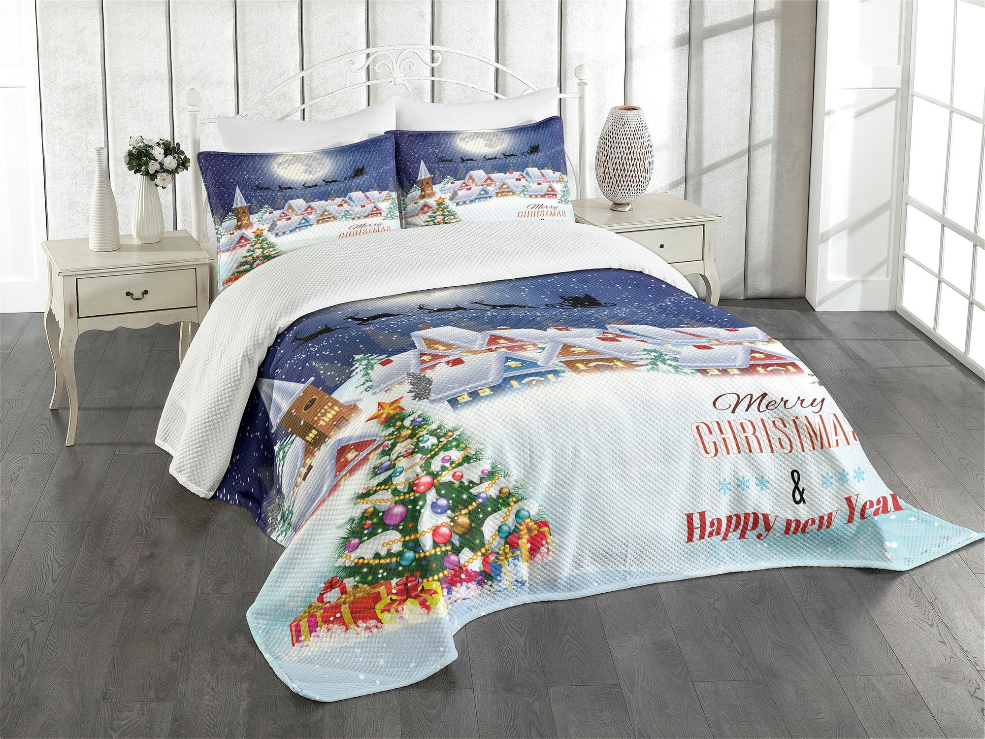 King Size White Quilted Christmas Bedspread Set