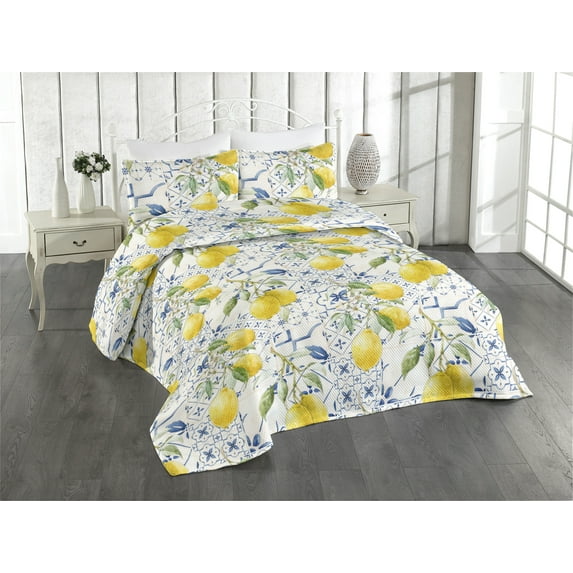 Ambesonne Citrus Quilted Bedspread Set 3 Pcs, Lemon Garden Scene Floral, Queen, Mustard Peacock Green