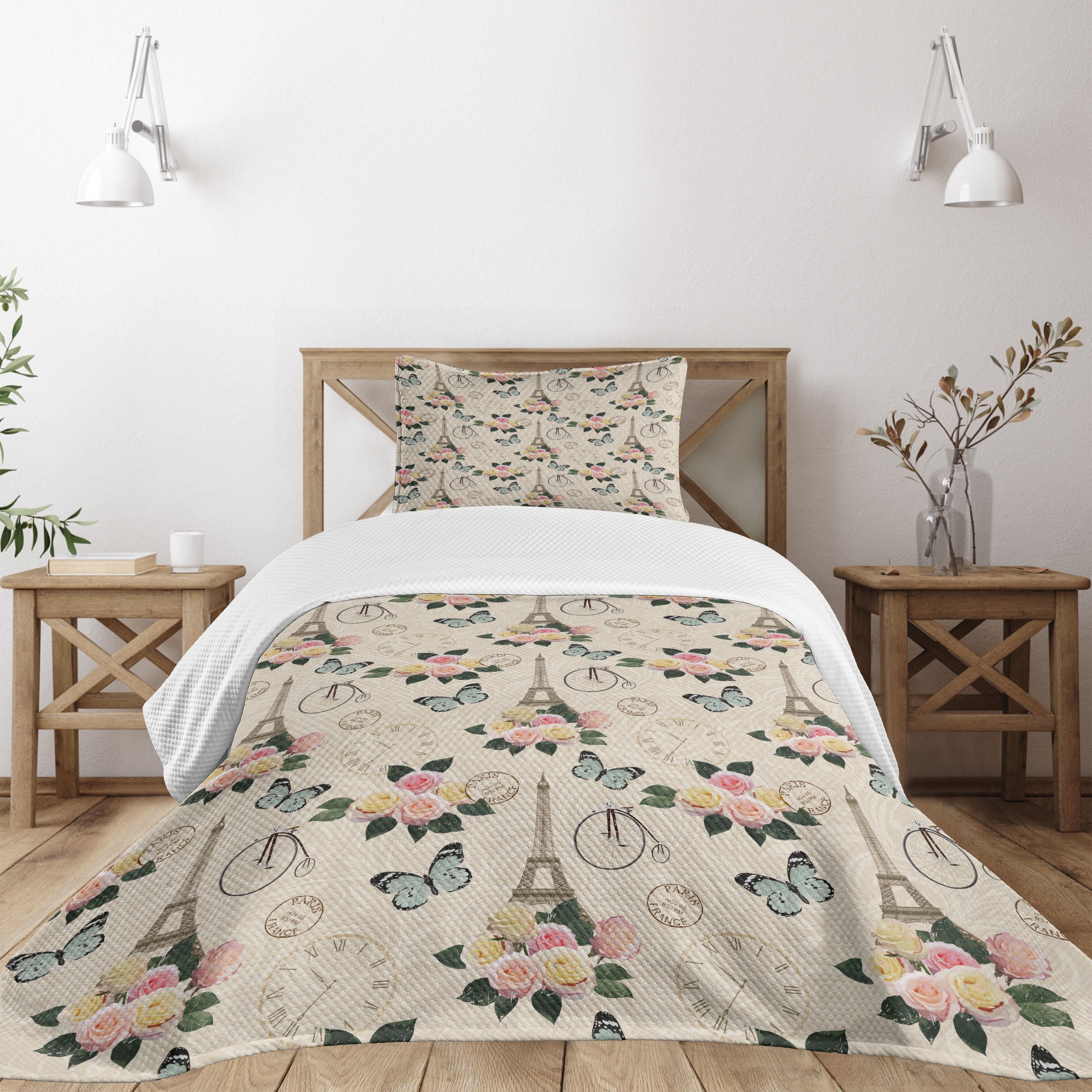 Twin White Quilted Bedspread Set with Eiffel Tower Design
