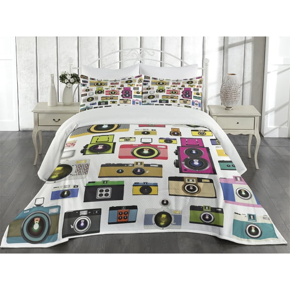 Ambesonne Colorful Quilted Coverlet 3 Pcs, Vintage Old Cameras, King Size, Multicolor