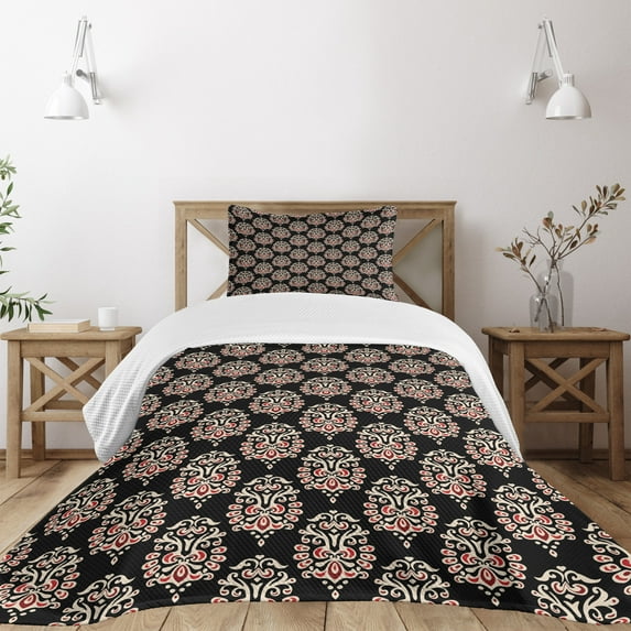 Ambesonne Damask Quilted Bedspread Set 2 Pcs, Traditional Abstract, Twin Size, Black Cream Ruby
