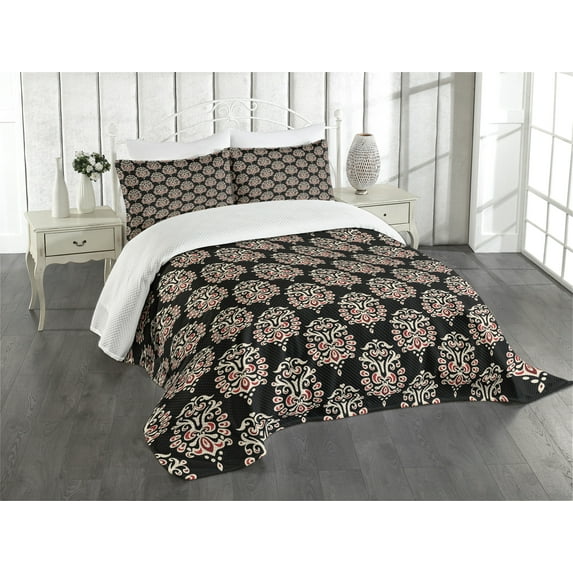 Ambesonne Damask Quilted Bedspread Set 3 Pcs, Traditional Abstract, Queen Size, Black Cream Ruby
