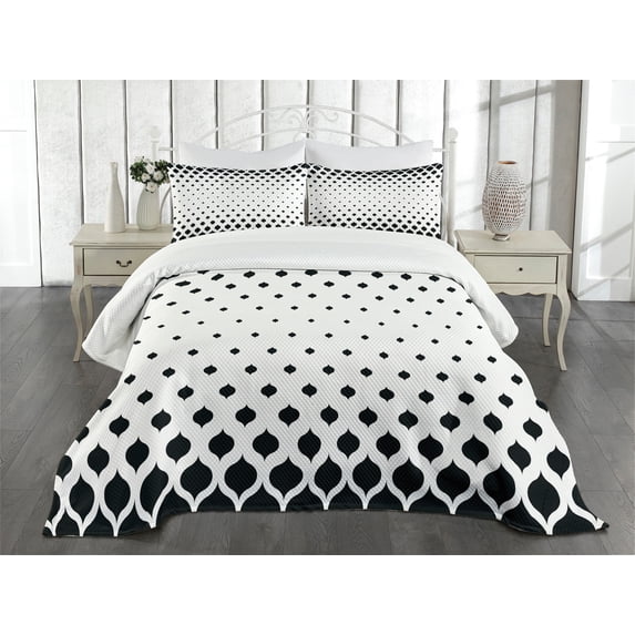Ambesonne Damask Quilted Bedspread Set 3 Pcs, Victorian Fashion Shapes, Queen Size, Black and White
