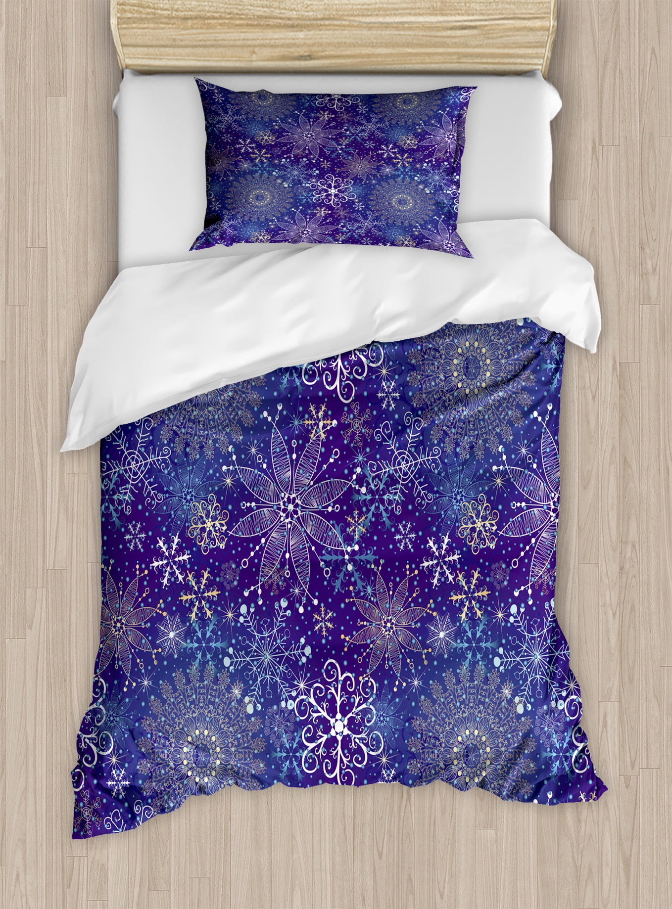 Twin Multicolor Snowflake Pattern Duvet Cover Set