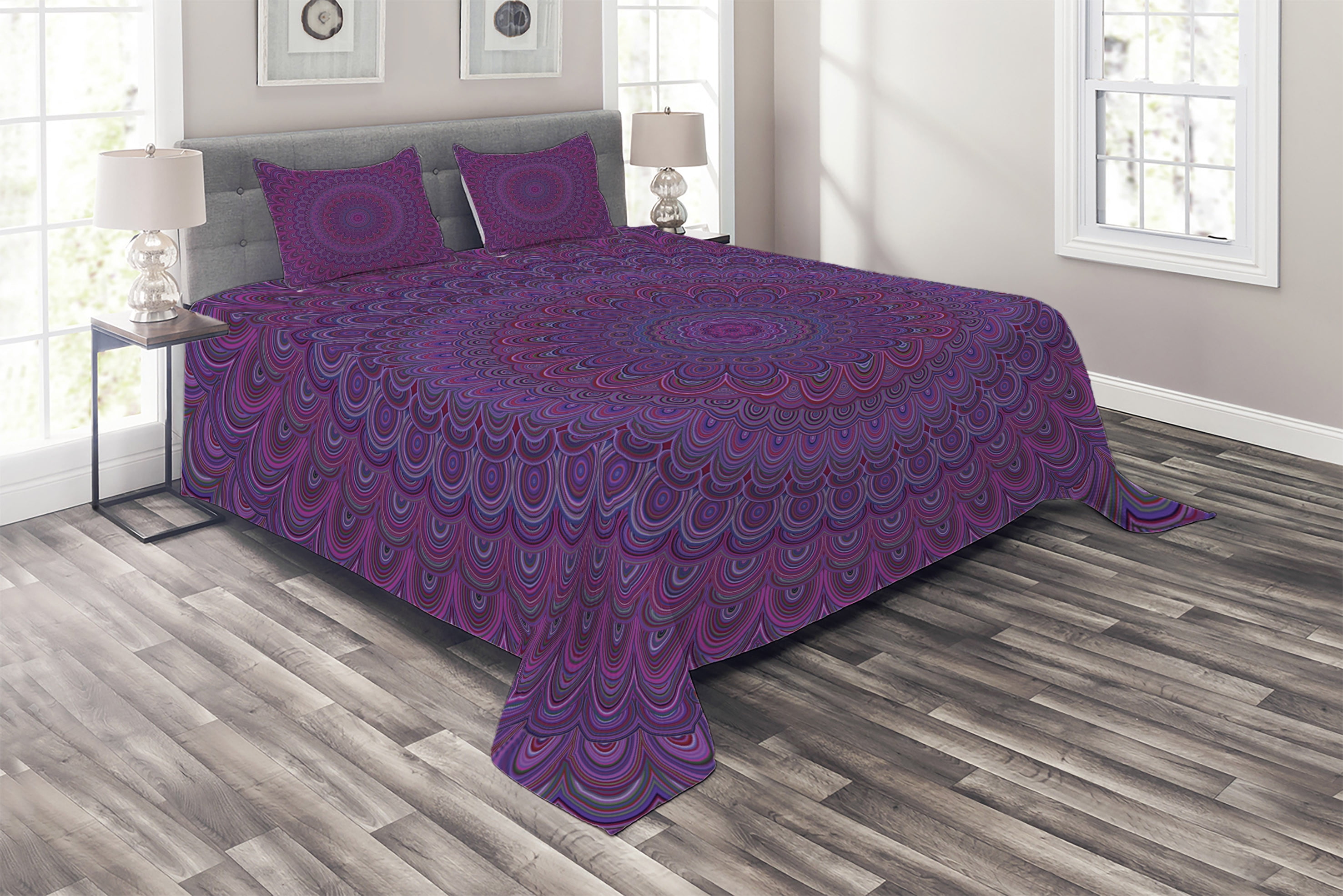 Vintage Purple Mandala Quilted Queen Bedspread Set