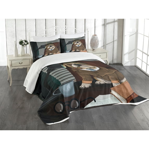 Ambesonne English Bulldog Quilted Bedspread Set 3 Pcs, Detective Dog, Queen Size, Multicolor