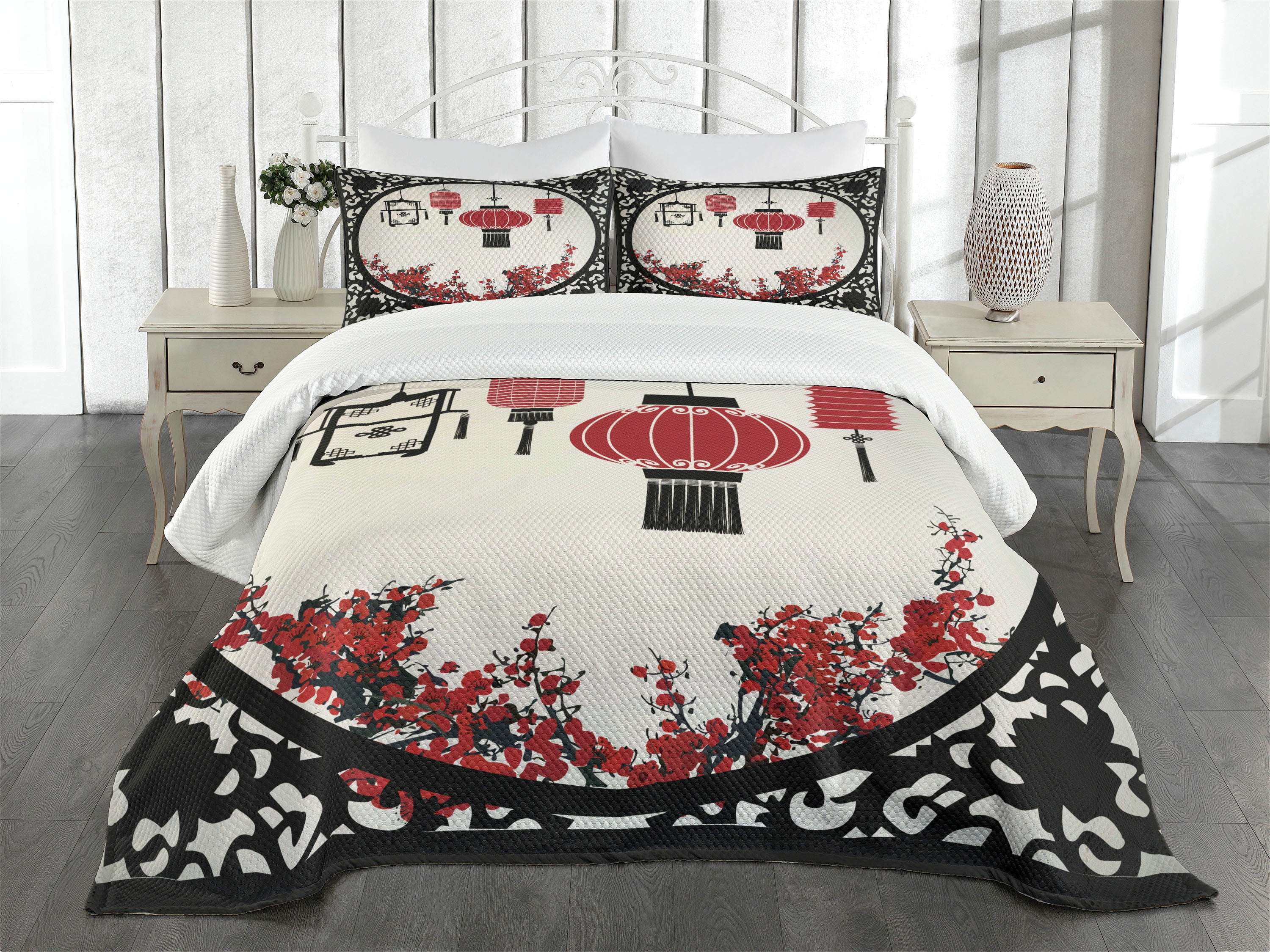 King Size White Quilted Bedspread Set with Ornate Folkloric Graphic
