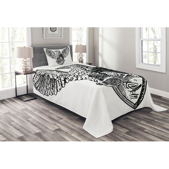 Ambesonne European Quilted Bedspread Set 2 Pcs, Italian Rome Heraldry, Twin Size, Black White