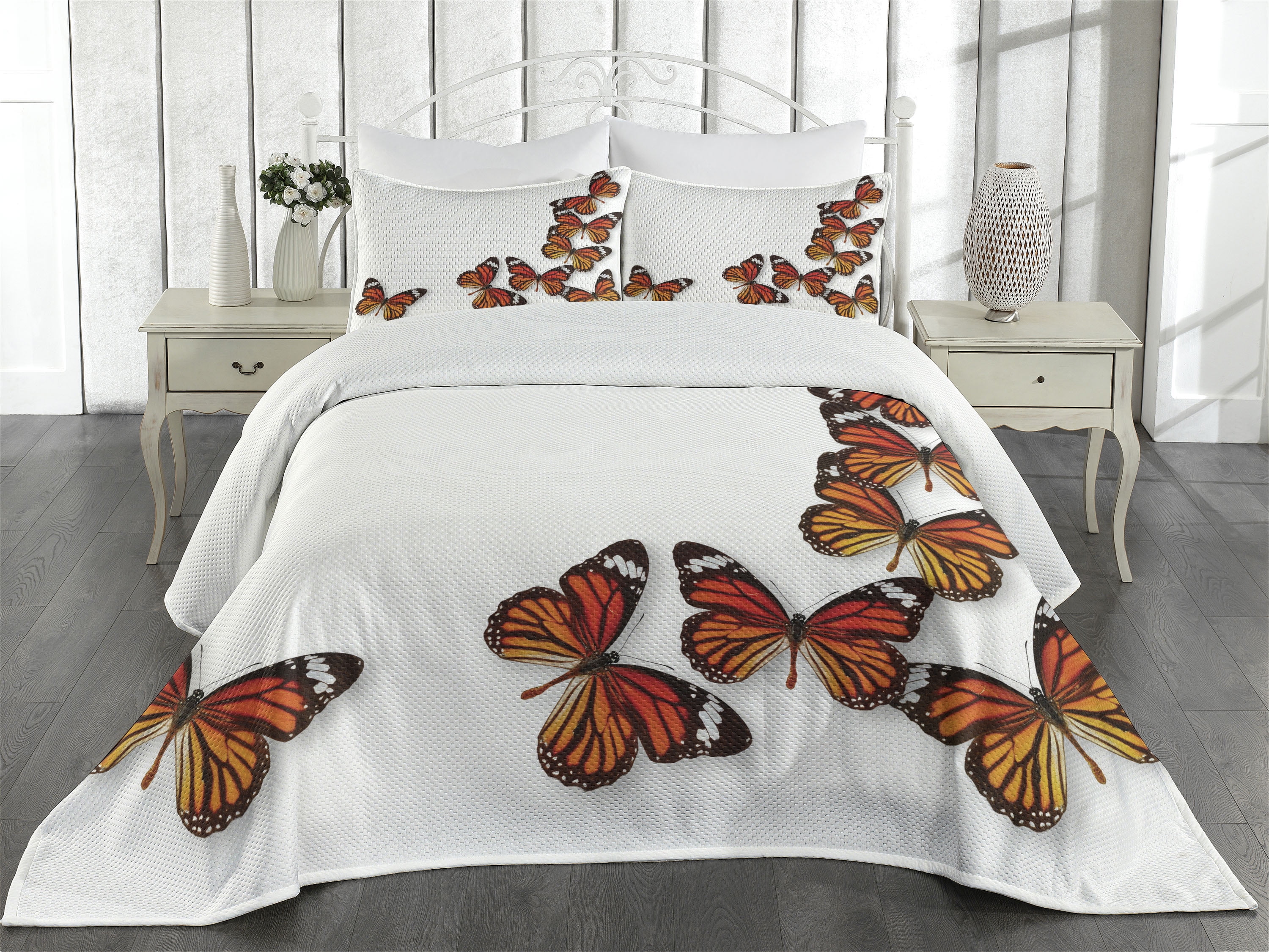 White Quilted Queen Bedspread Set with Butterfly Design