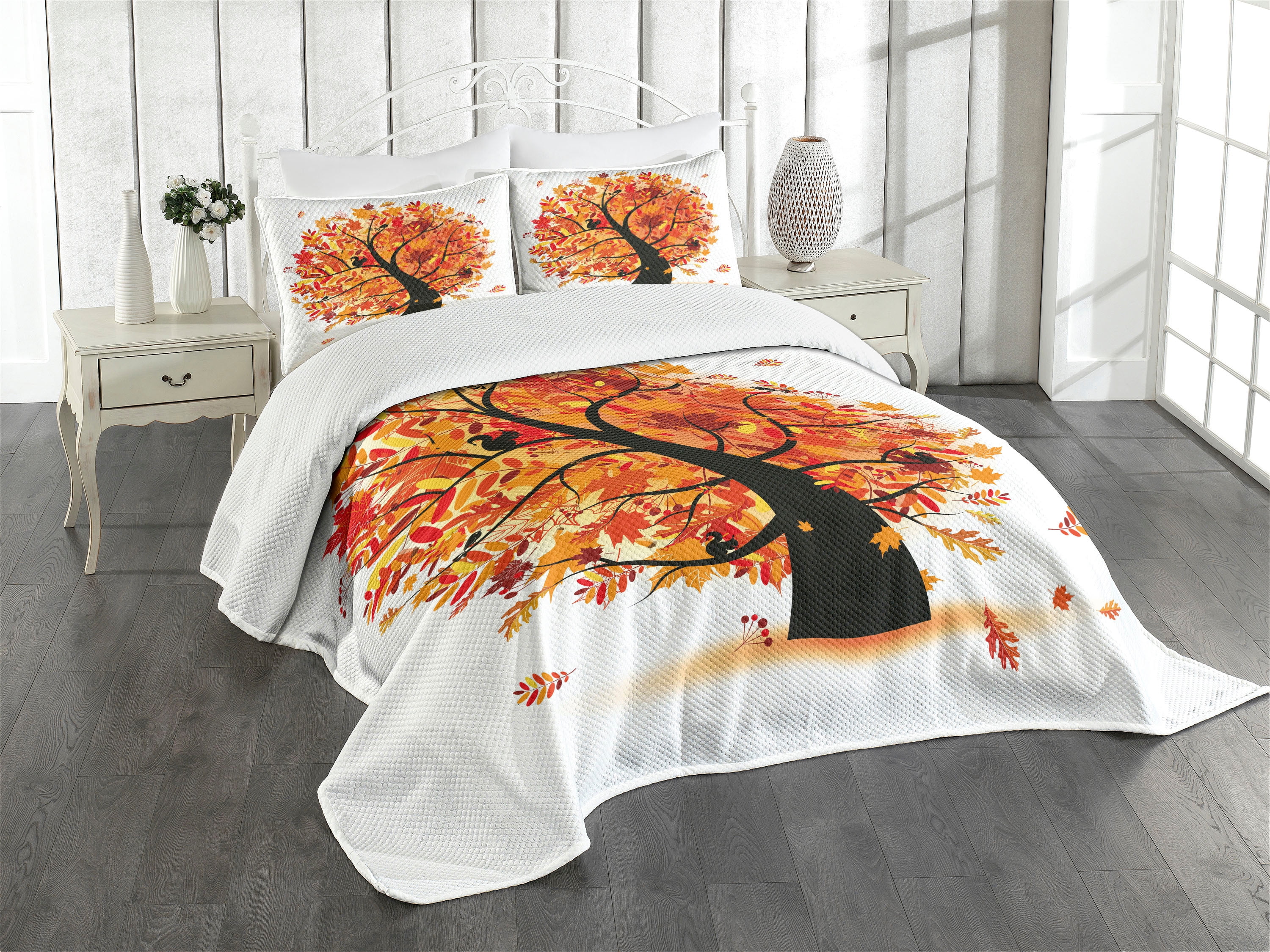 Ambesonne Fall Bedspread, Image of Canadian Maple Tree Leaves in Autumn Season Soft Reflection Effects, Decorative Quilted 3 Piece Coverlet Se並行輸入 Ambesonne Fall Quilted Bedspread Set 3 Pcs, Autumn Season Elements