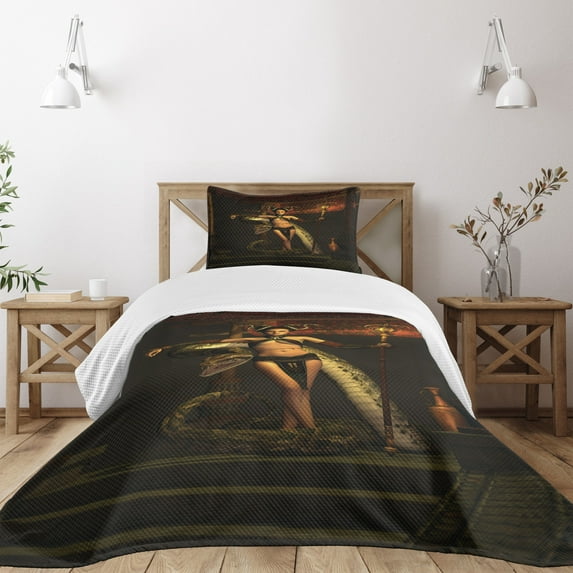 Ambesonne Fantasy Quilted Bedspread Set 2 Pcs, Beauty with Scepter, Twin Size, Multicolor