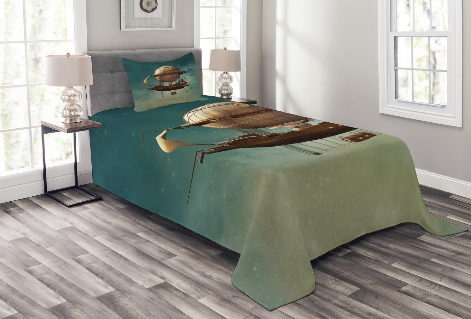 Twin White Quilted Bedspread Set with Airship Design