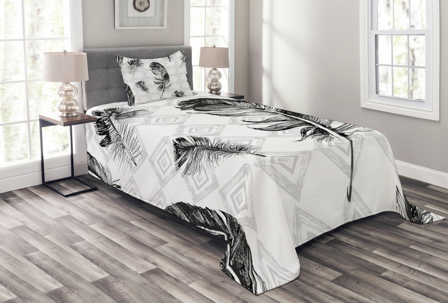 Feather Print White and Black Twin Quilted Bedspread Set