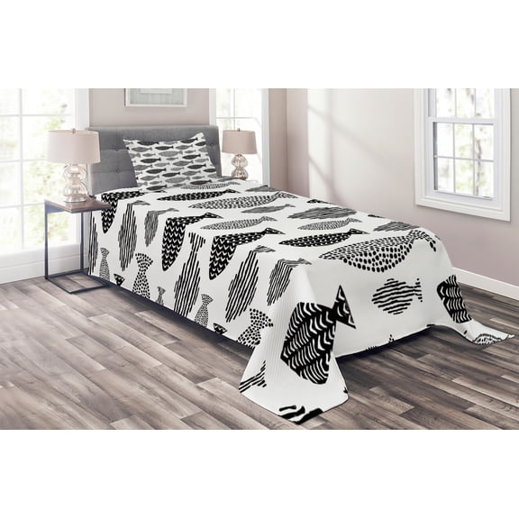 Ambesonne Fish Quilted Coverlet 2 Pcs, Sea Animals Black White, Twin Size, Black White