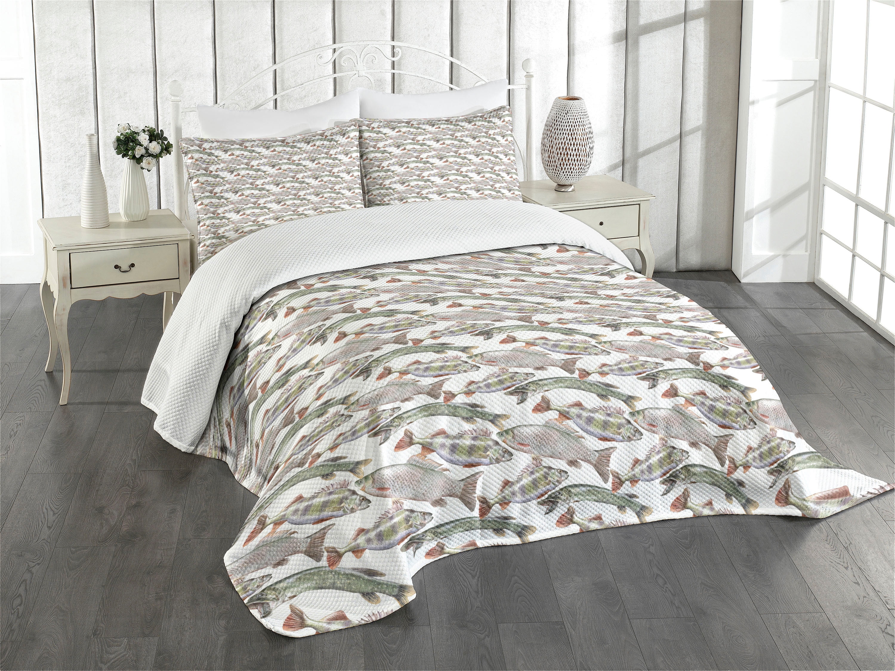 White Quilted Queen Bedspread Set with Fish Design