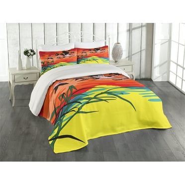 Ambesonne Flamingo Quilted Coverlet 3 Pcs, Birds in the Air Art, King Size, Multicolor