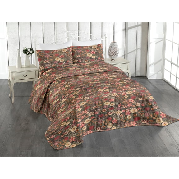 Ambesonne Floral Boho Quilted Coverlet 3 Pcs, Innocent Flowers Art, King Size, Pale Peach Dark Coral