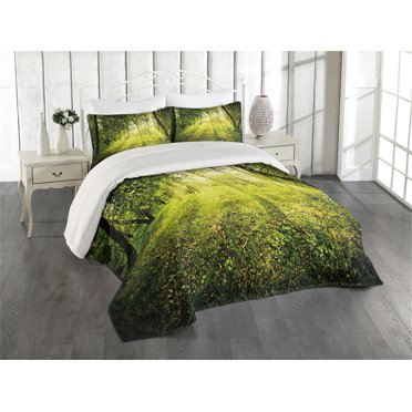 Ambesonne Forest Quilted Coverlet 3 Pcs, Scenic Morning in Nature, King Size, Green