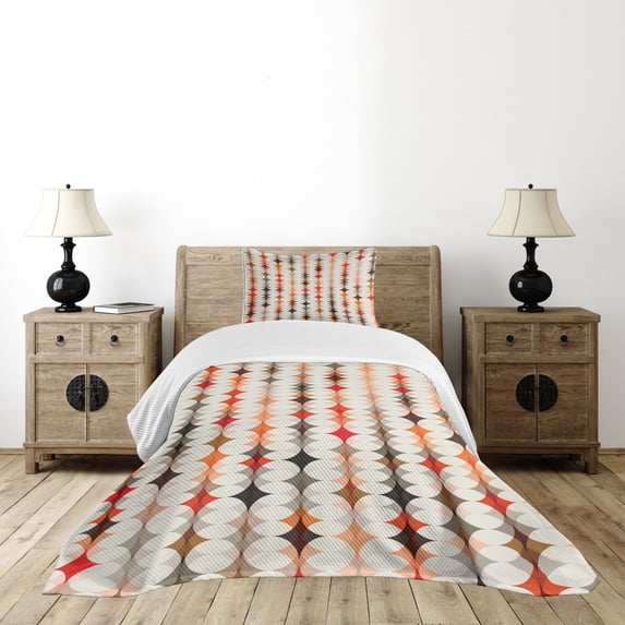 Ambesonne Geometric Quilted Bedspread Set 2 Pcs, Vintage Oval Pattern, Twin Size, Orange Peach Red