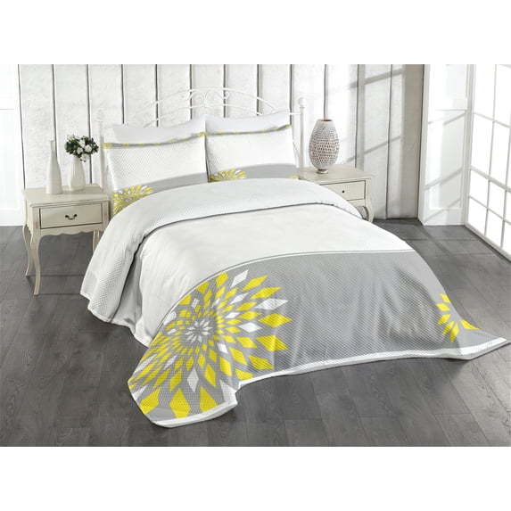 Ambesonne Geometric Quilted Bedspread Set 3 Pcs, Border with Flowers, Queen Size, Pale Grey Marigold