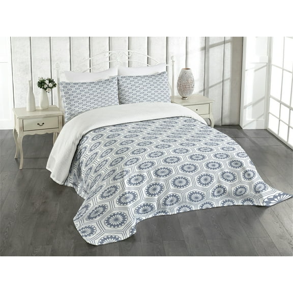 Ambesonne Geometric Quilted Bedspread Set 3 Pcs, Kikko Pattern, King Size, Grey White
