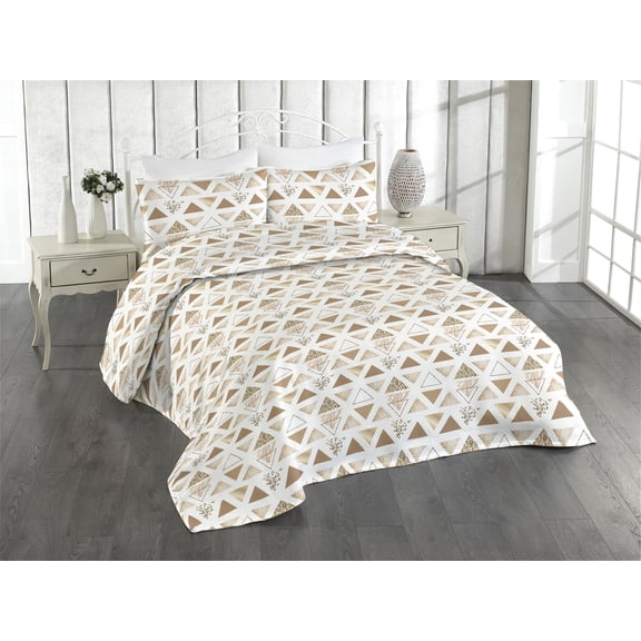 Ambesonne Geometric Quilted Bedspread Set 3 Pcs, Minimalist Triangles Art, King, Almond Pastel Brown White