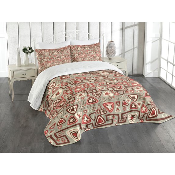 Ambesonne Geometric Quilted Bedspread Set 3 Pcs, Rounded Triangles Art, Queen Size, Multicolor