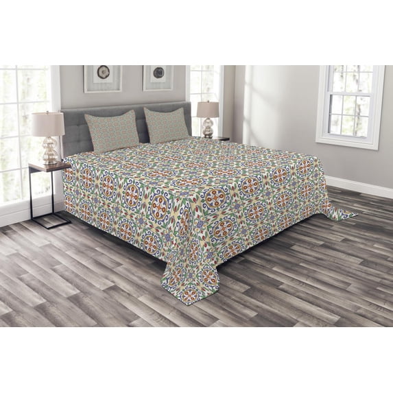 Ambesonne Geometric Quilted Bedspread Set 3 Pcs, Spanish Ornamental, Queen Size, Multicolor