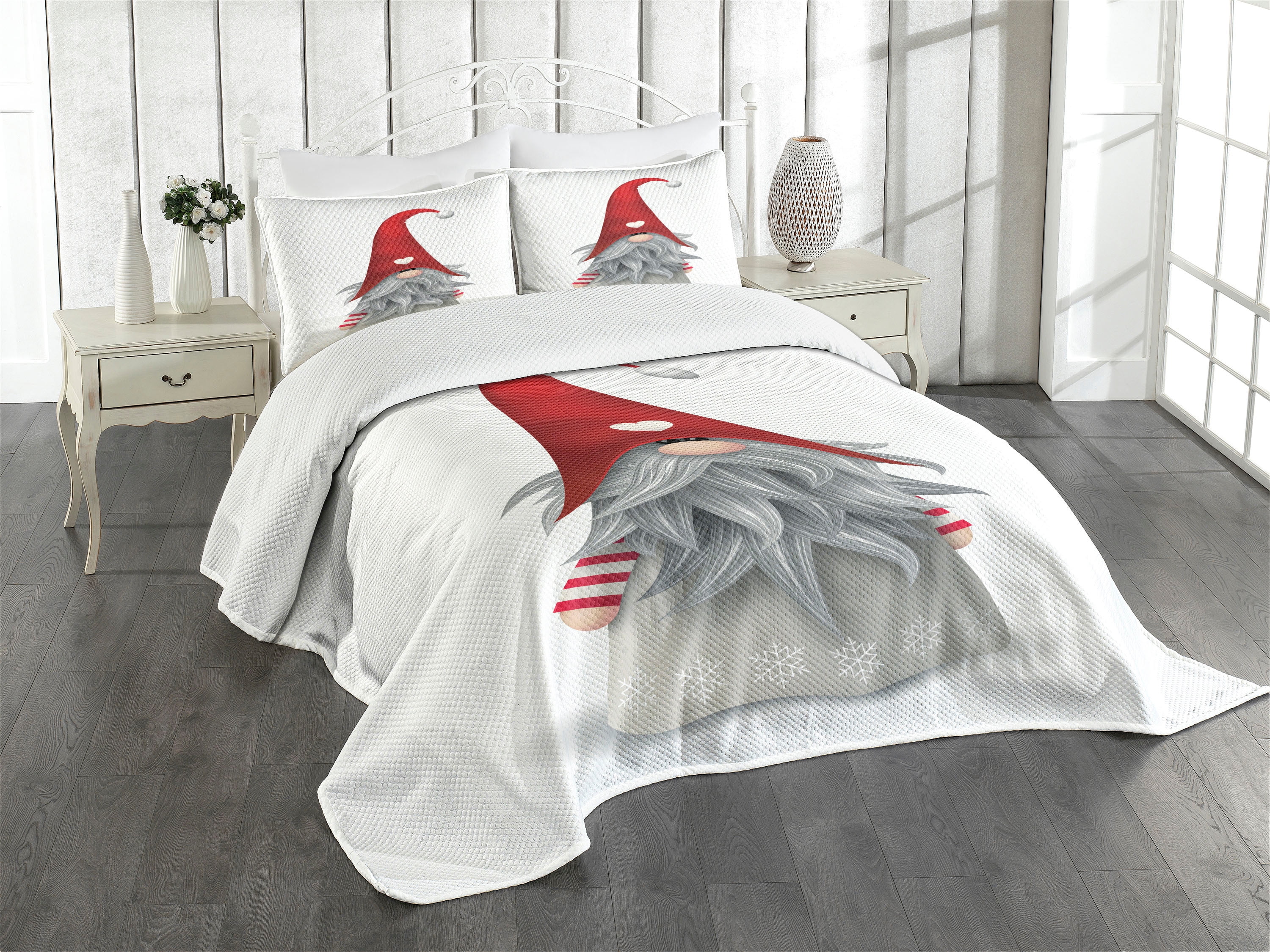 Gray and Red Gnome Twin Bedspread Set with Pillow Sham